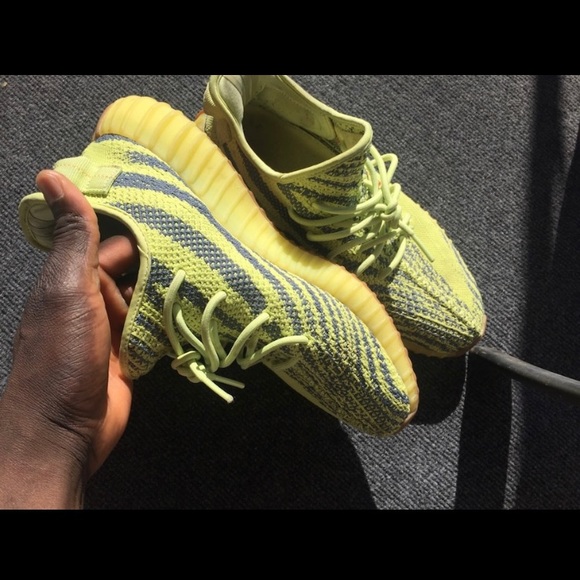 yeezy yellow 35 v2